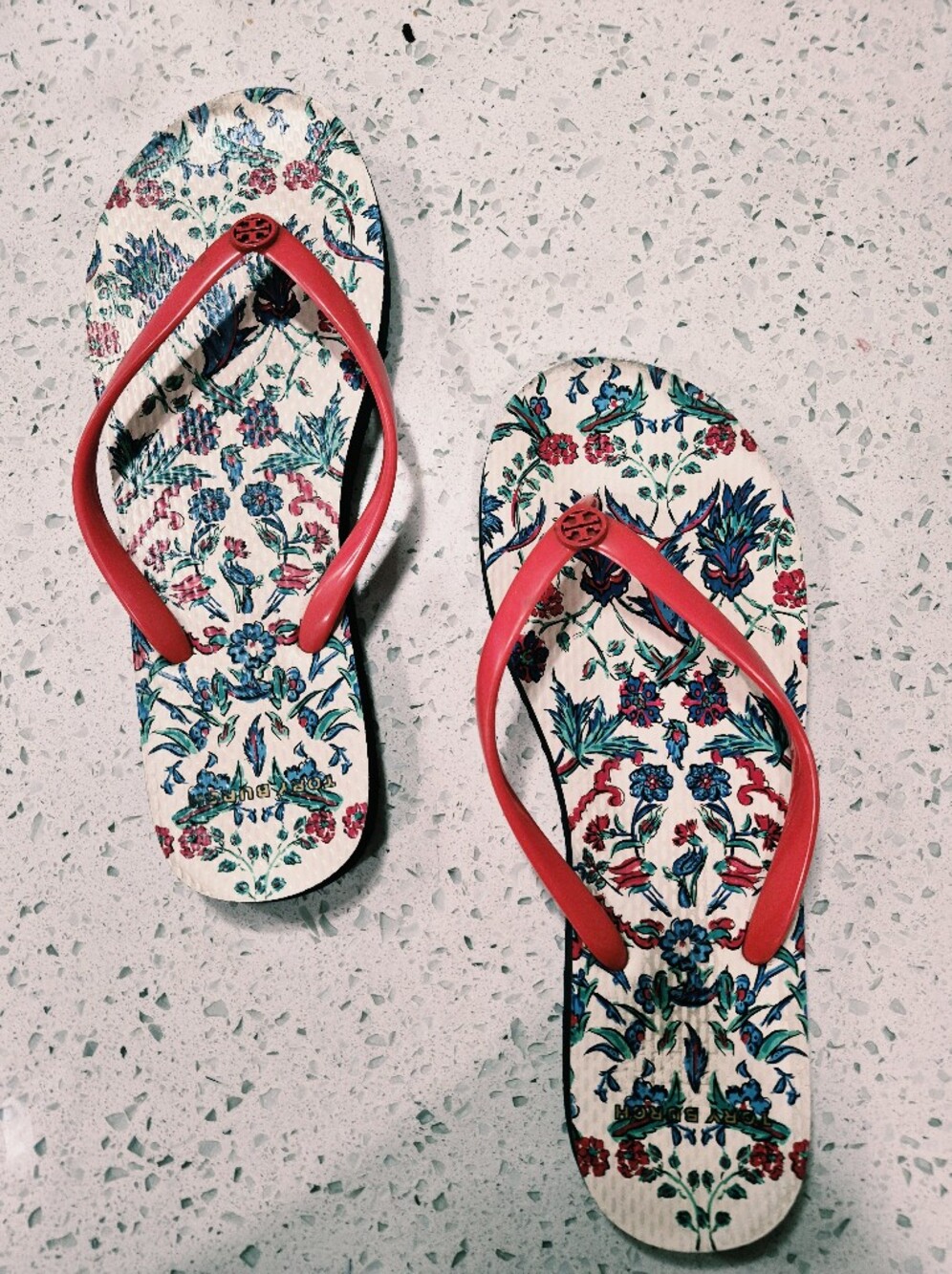 Red Floral Women's Flip Flops - Lightweight Summer Sandals Size 8